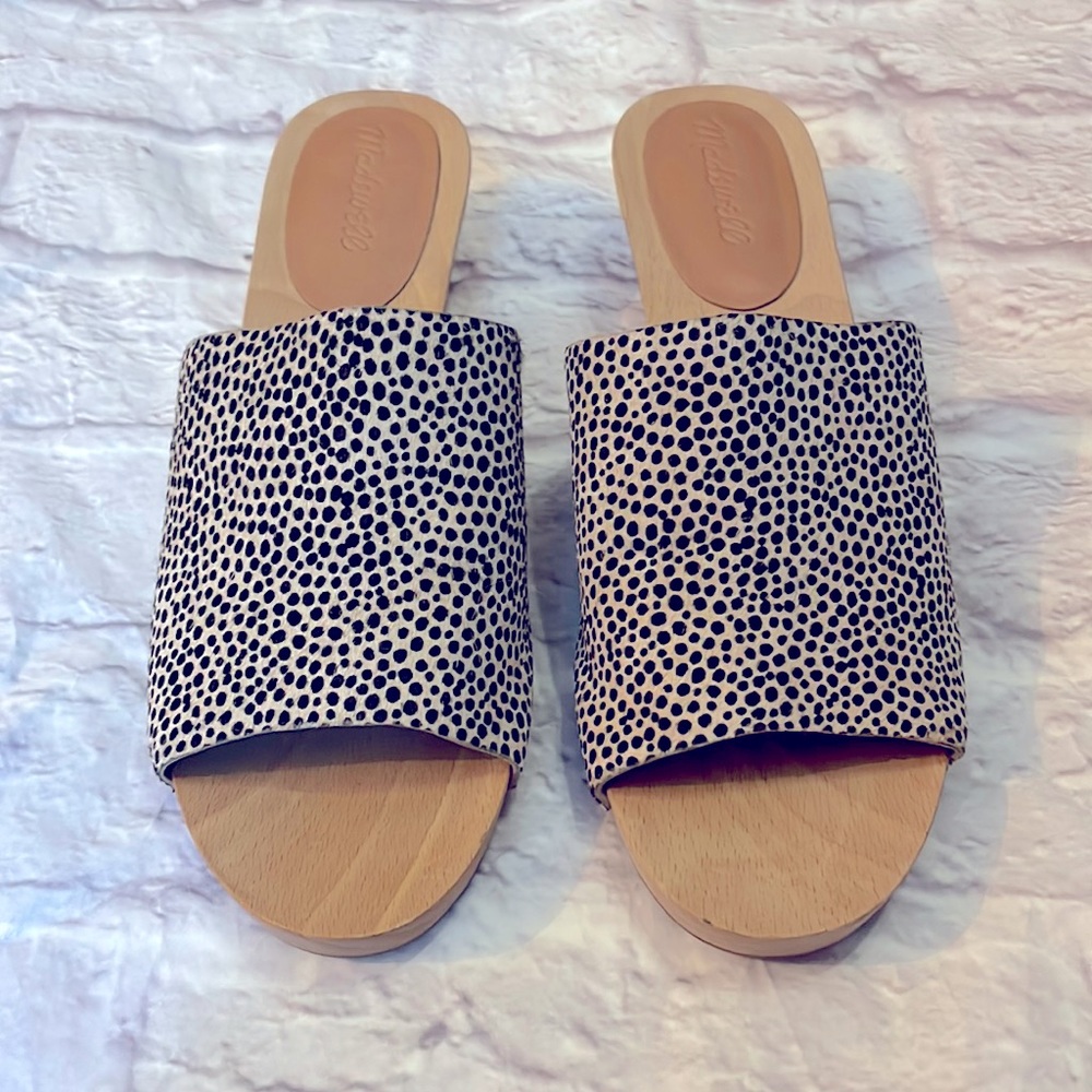 Madewell Evelyn Slide Clog Sandal in Spotted Calf Hair, size 9